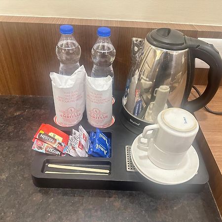 Hotel Amritsar International 2 Min Walk From Amritsar Bus Stand Luaran gambar