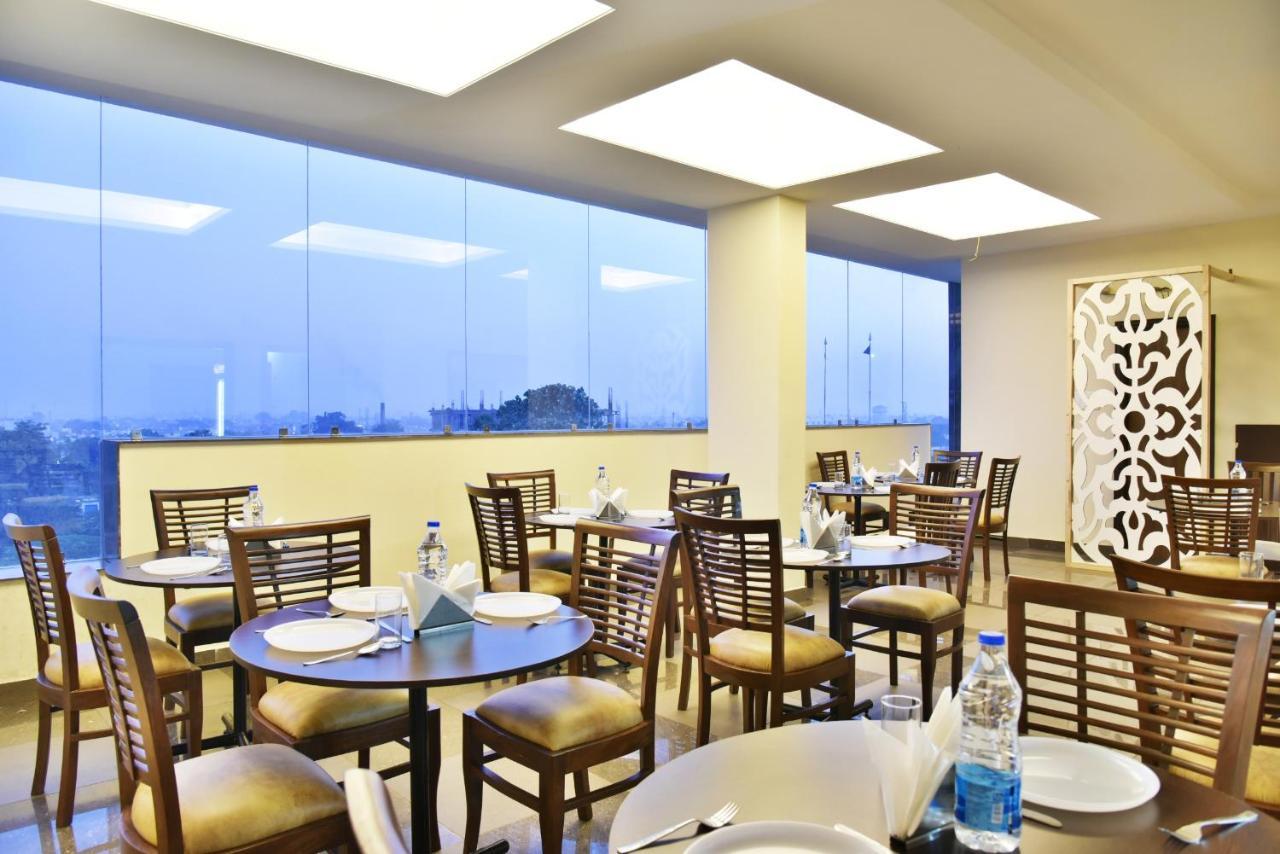 Hotel Amritsar International 2 Min Walk From Amritsar Bus Stand Luaran gambar