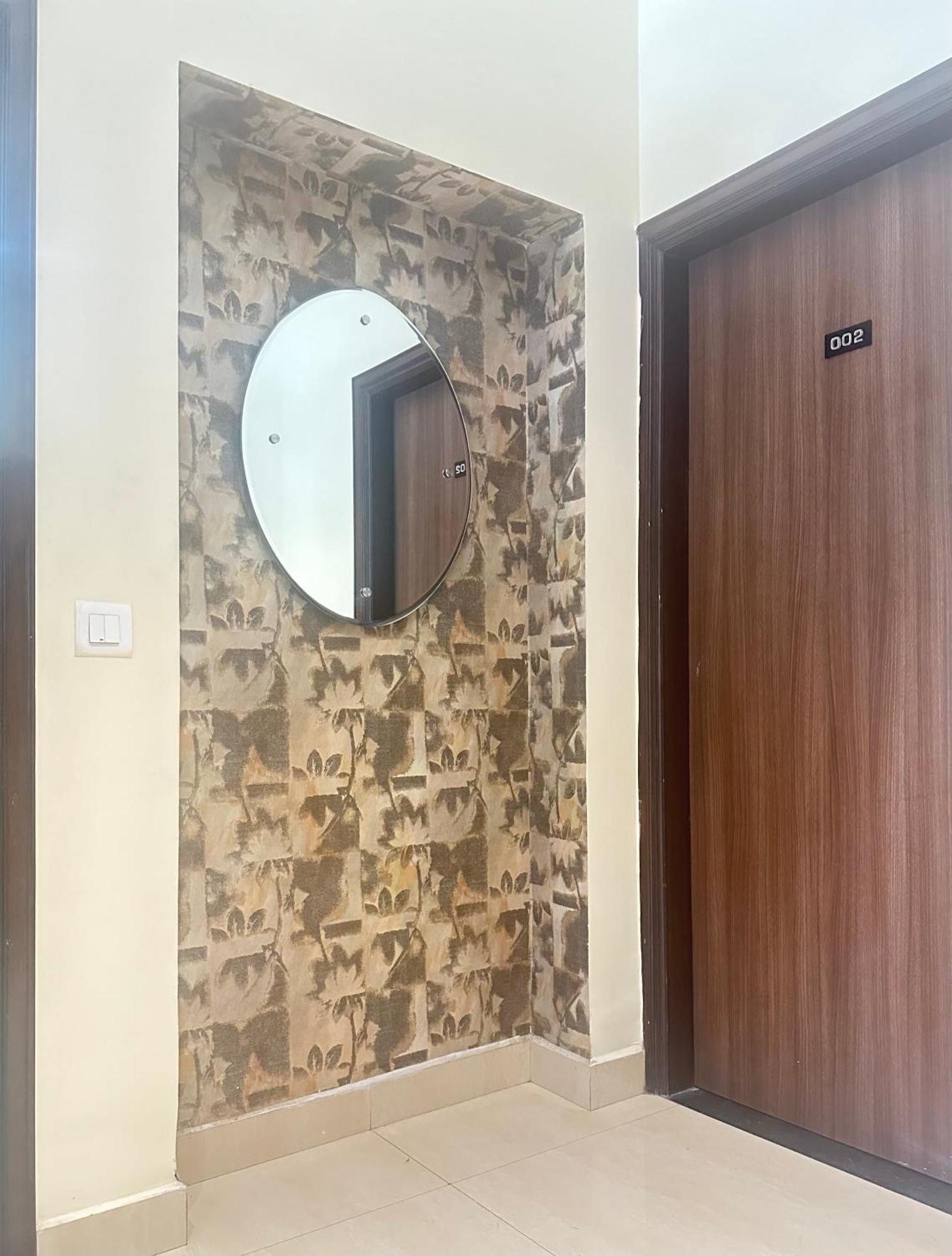 Hotel Amritsar International 2 Min Walk From Amritsar Bus Stand Luaran gambar