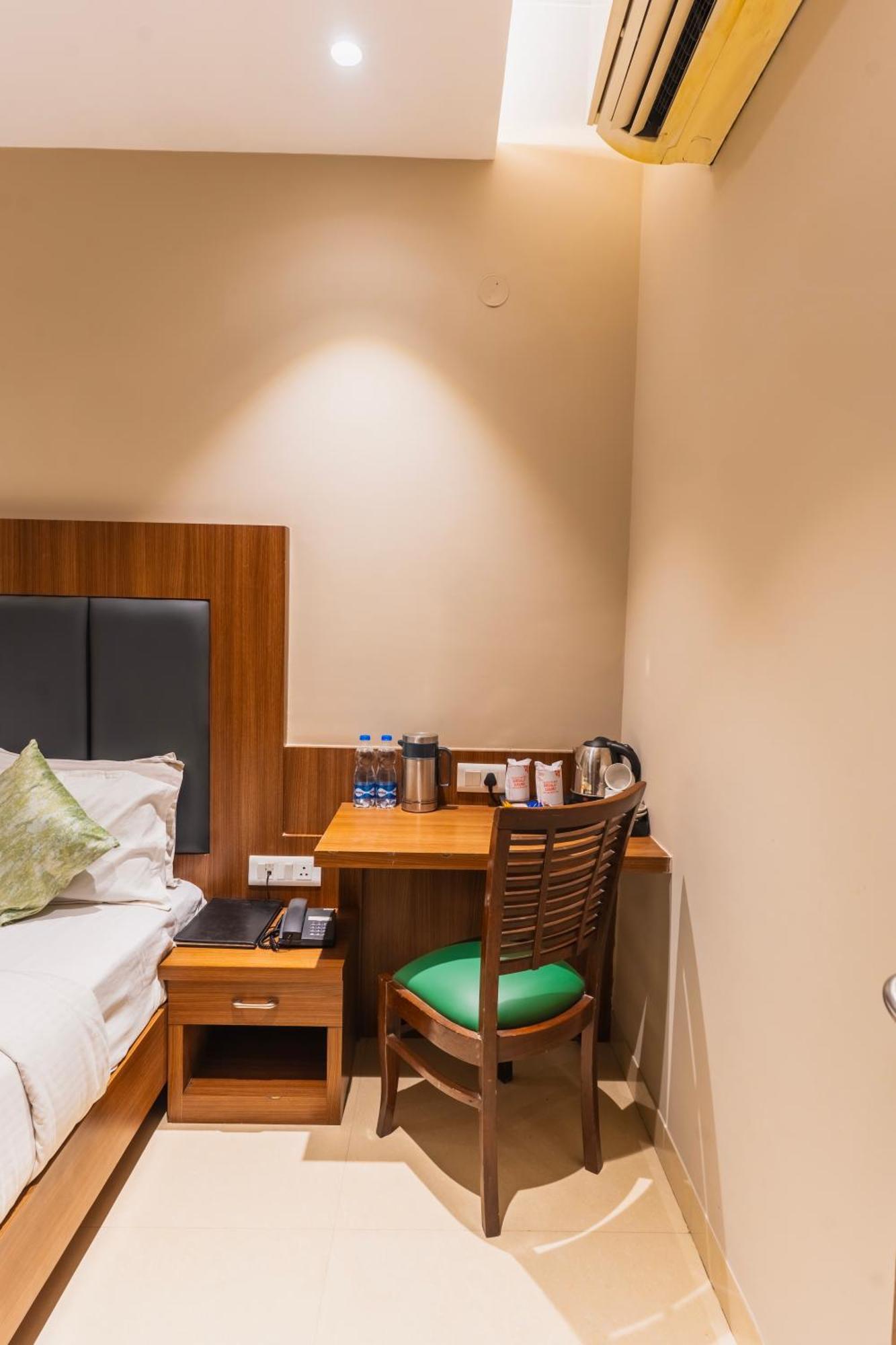 Hotel Amritsar International 2 Min Walk From Amritsar Bus Stand Luaran gambar