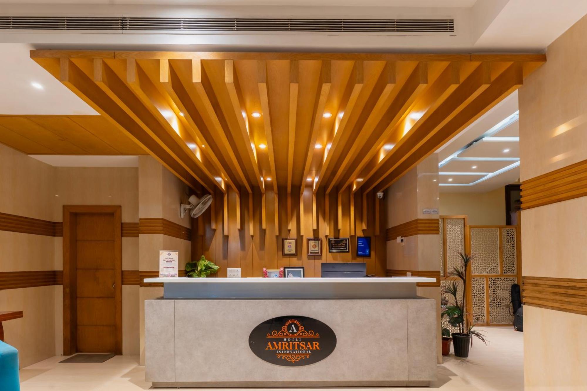 Hotel Amritsar International 2 Min Walk From Amritsar Bus Stand Luaran gambar