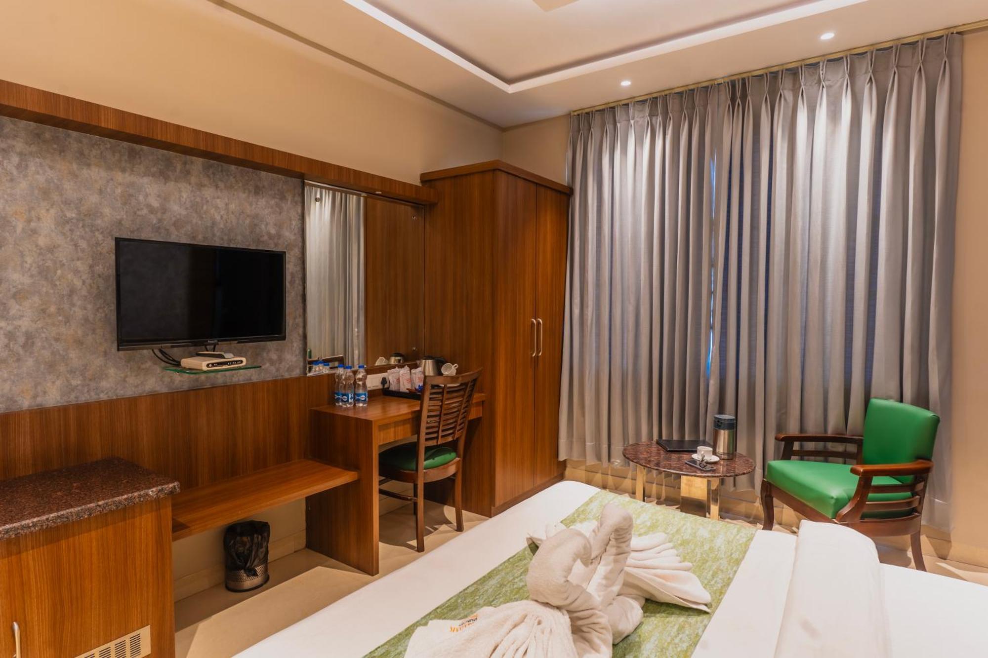 Hotel Amritsar International 2 Min Walk From Amritsar Bus Stand Luaran gambar